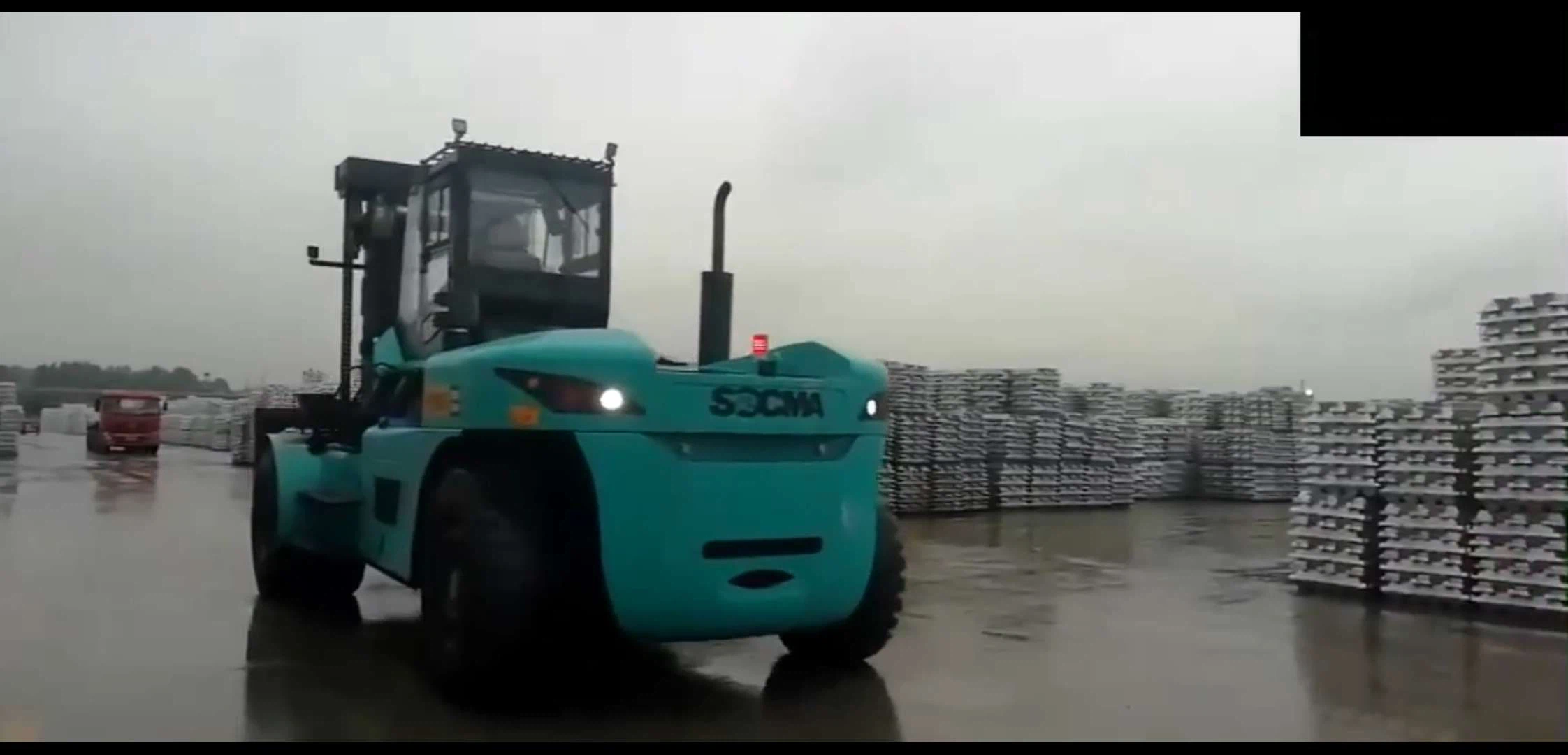 30 ton forklift 
