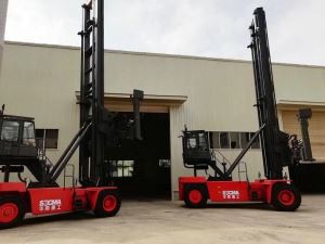 SOCMA空コンテナハンドラー